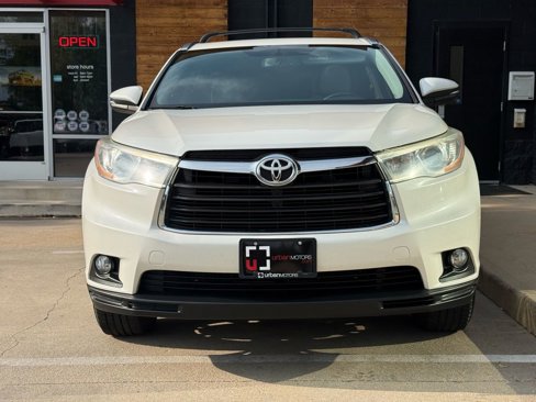 Used 2015 Toyota Highlander XLE image 7