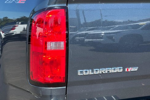 Used 2019 Chevrolet Colorado ZR2 w/ ZR2 Dusk Special Edition image 29