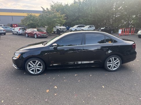 Used 2017 Volkswagen Jetta SEL image 5