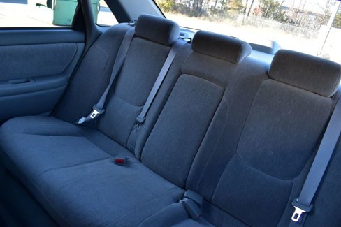 Used 2000 Toyota Avalon XL image 17