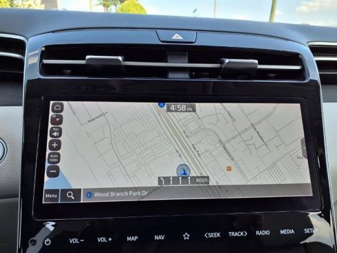 Used 2022 Hyundai Tucson Limited image 7
