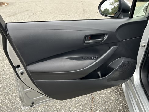 Used 2024 Toyota Corolla LE image 15