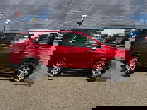 Used 2023 Chevrolet Equinox LT image 8