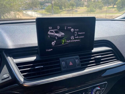 Used 2019 Audi Q5 2.0T Premium image 2