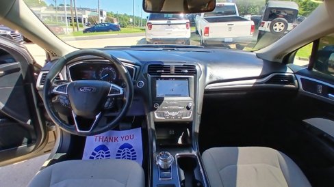 Used 2019 Ford Fusion SE w/ Equipment Group 151A image 13