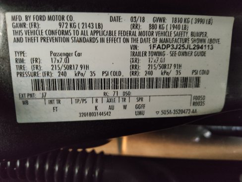 Used 2018 Ford Focus Titanium image 33