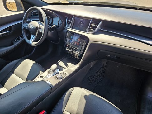 Used 2023 INFINITI QX55 Luxe w/ Cargo Package image 16