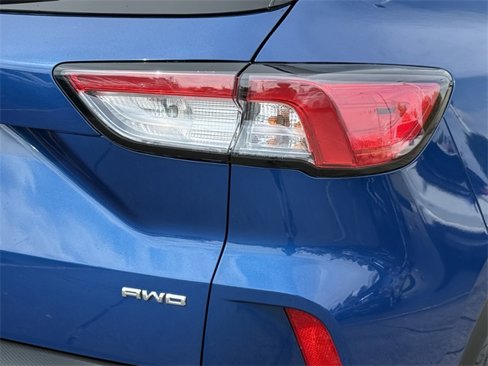 Certified 2022 Ford Escape SEL image 30