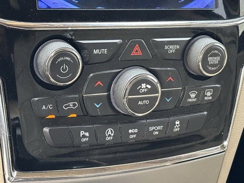 Used 2020 Jeep Grand Cherokee Limited w/ Luxury Group II image 33