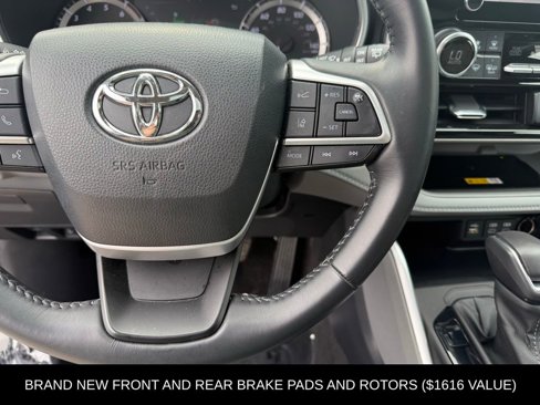 Used 2023 Toyota Highlander L image 11