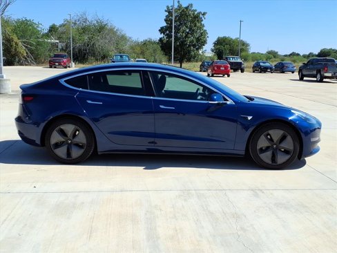 Used 2019 Tesla Model 3 Standard Range Plus image 10