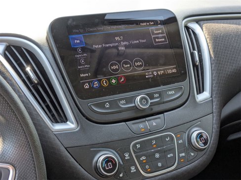 Used 2024 Chevrolet Malibu LT image 10