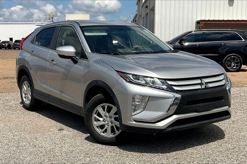Used 2019 Mitsubishi Eclipse Cross ES image 1