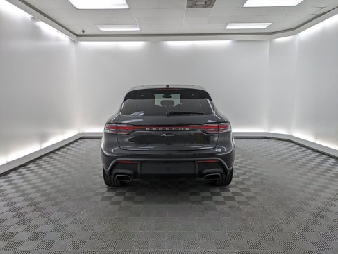 New 2026 Porsche Macan image 11