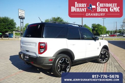 Used 2022 Ford Bronco Sport Outer Banks w/ Tech Package image 7