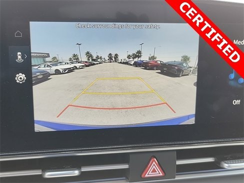 Certified 2024 Hyundai Elantra SEL image 9