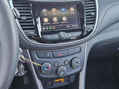 Used 2022 Chevrolet Trax LS w/ Tint and Cruise Package image 14
