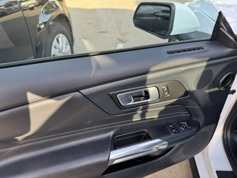 Used 2024 Ford Mustang Premium image 10