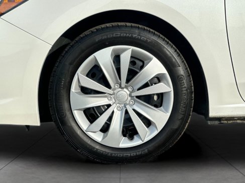 Used 2023 Subaru Impreza 2.0i image 23
