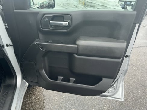 Used 2019 Chevrolet Silverado 1500 Custom image 37