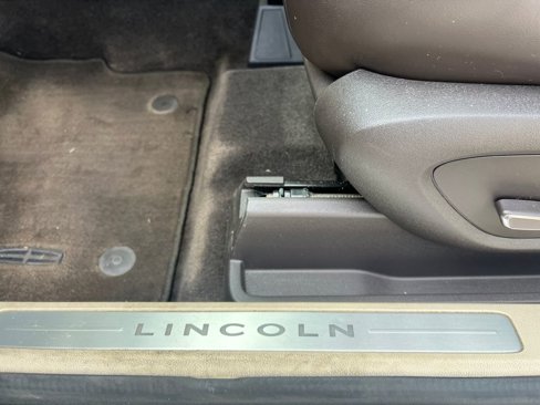 Used 2015 Lincoln MKC FWD w/ Equipment Group 102A Reserve image 28