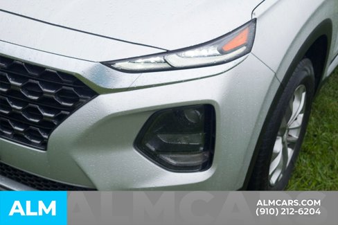 Used 2019 Hyundai Santa Fe SE image 12