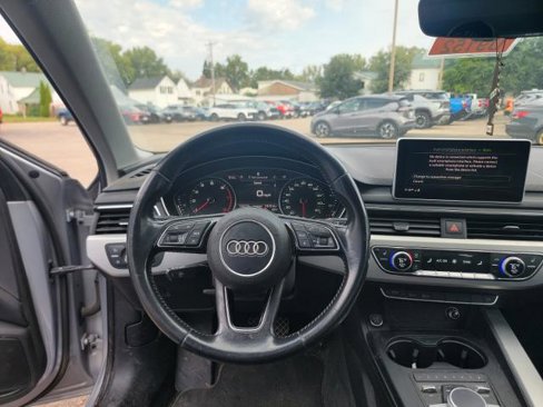 Used 2017 Audi A4 2.0T Premium image 15