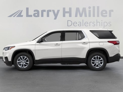 Used 2021 Chevrolet Traverse LS w/ LPO, Floor Liner Package image 3