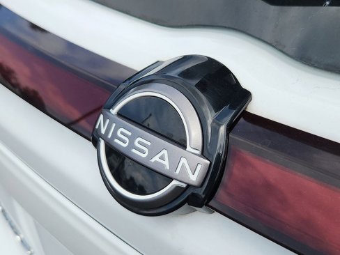 Used 2024 Nissan Kicks SR image 31