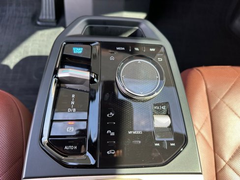 Used 2024 BMW iX xDrive50 w/ Sport Package image 20