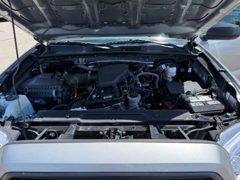 Used 2020 Toyota Tacoma SR image 25
