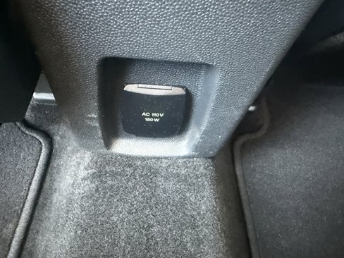 Used 2018 Ford EcoSport Titanium w/ Titanium Cold Weather Package image 29