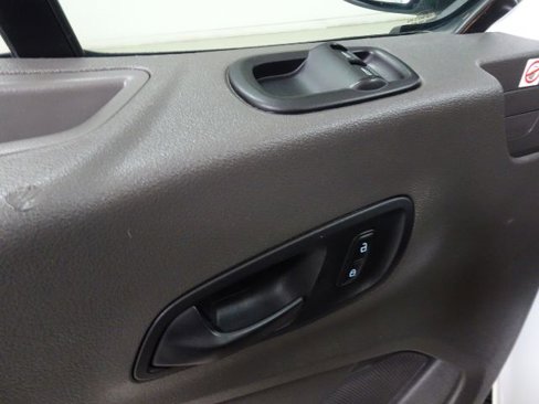 Used 2020 Ford Transit 250 Low Roof image 21