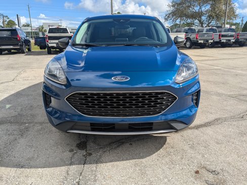 Certified 2022 Ford Escape SE image 9