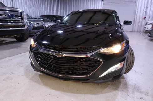 Used 2020 Chevrolet Malibu LT w/ Midnight Edition image 40