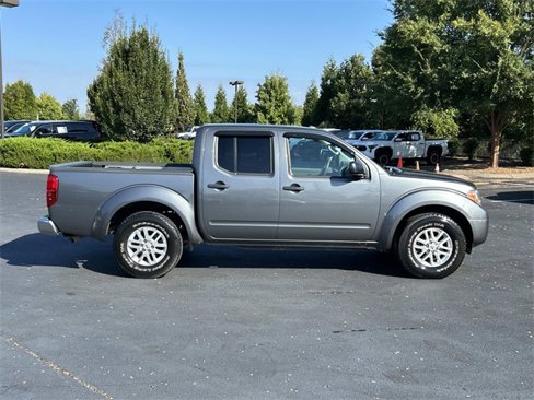 Used 2016 Nissan Frontier SV w/ SV Value Truck Package image 3