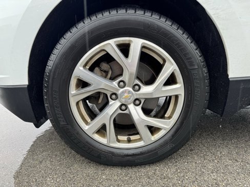 Used 2018 Chevrolet Equinox LT image 8