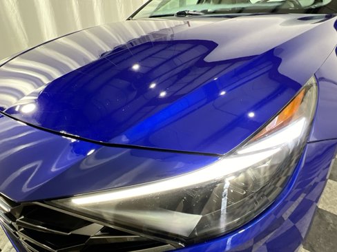 Used 2023 Hyundai Elantra Limited image 13