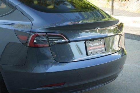 Used 2021 Tesla Model 3 Long Range image 11