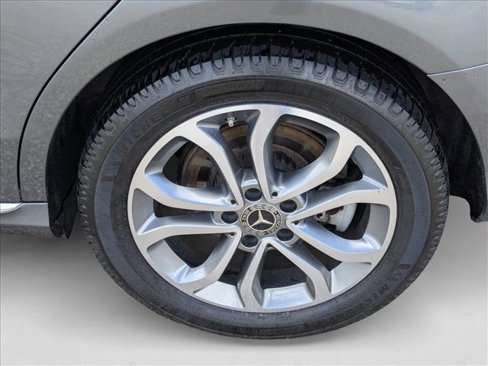 Used 2018 Mercedes-Benz C 300 4MATIC Sedan image 24