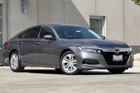 Used 2018 Honda Accord LX image 2