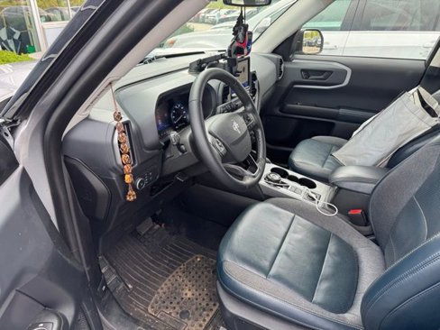 Used 2021 Ford Bronco Sport Outer Banks image 9