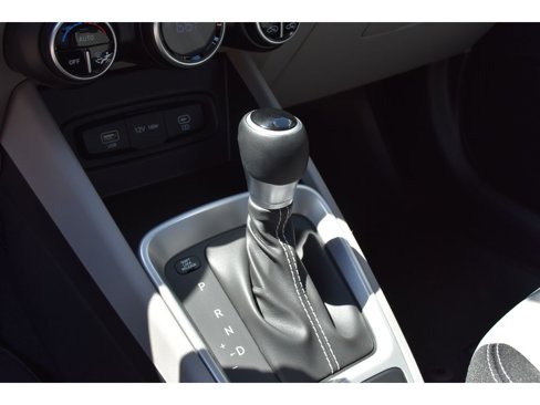 New 2025 Hyundai Venue SEL image 26