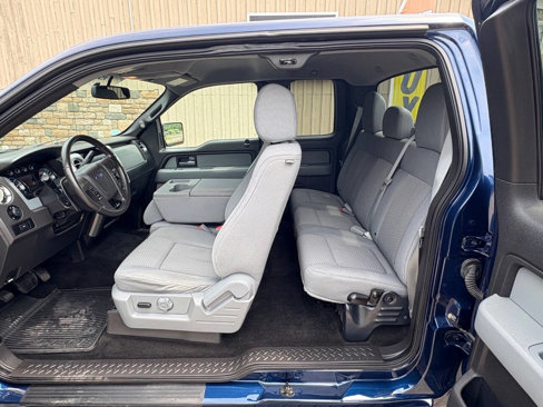 Used 2012 Ford F150 XLT w/ XLT Chrome Pkg image 7