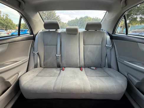Used 2012 Toyota Corolla LE image 37