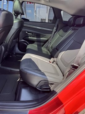 Used 2022 Hyundai Tucson Limited image 10