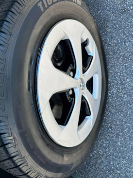 Used 2015 Toyota Prius One image 41