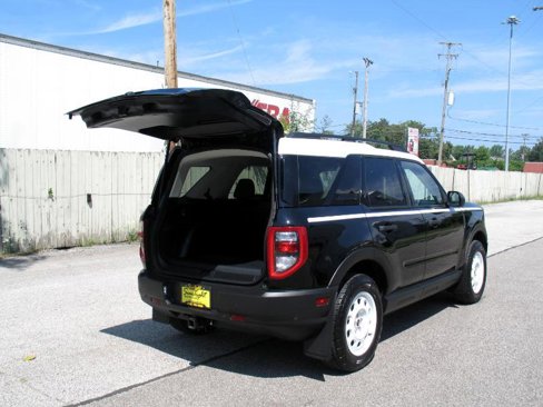 Used 2024 Ford Bronco Sport Heritage w/ Heritage Convenience Package image 9
