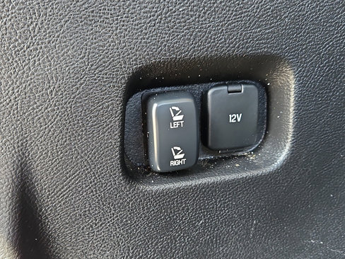 Used 2024 Ford Edge SEL image 7