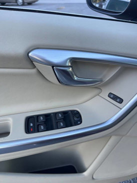 Used 2015 Volvo V60 T5 Premier Plus image 19